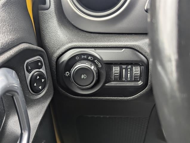 2021 Jeep Wrangler Unlimited Willys 4x4