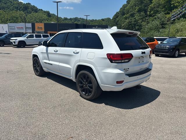 2021 Jeep Grand Cherokee Laredo X 4x4