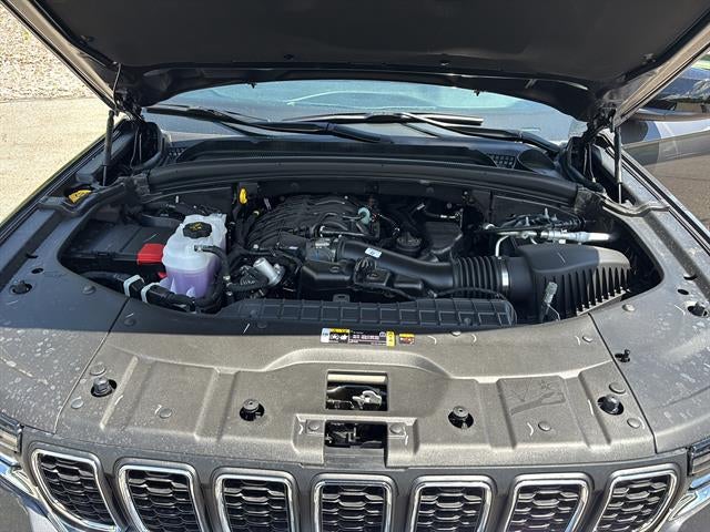 2026 Jeep Grand Cherokee GRAND CHEROKEE LAREDO X 4X4