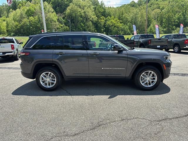 2026 Jeep Grand Cherokee GRAND CHEROKEE LAREDO X 4X4