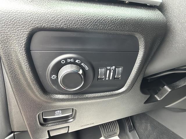 2025 Jeep Grand Cherokee Laredo 4x4