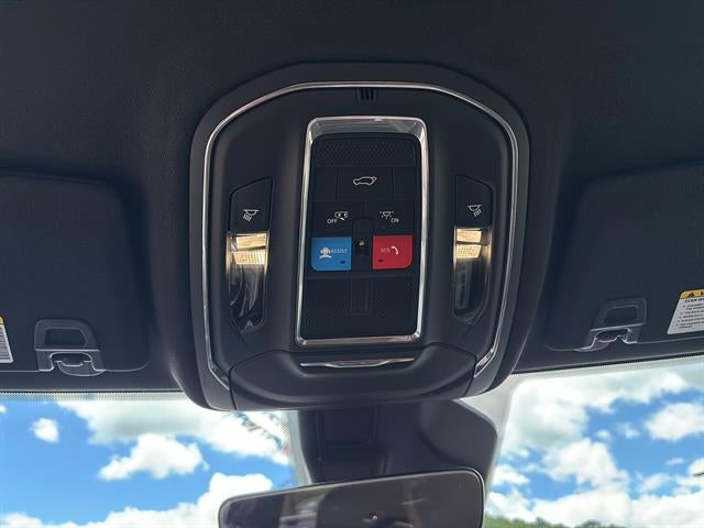 2025 Jeep Grand Cherokee Laredo 4x4