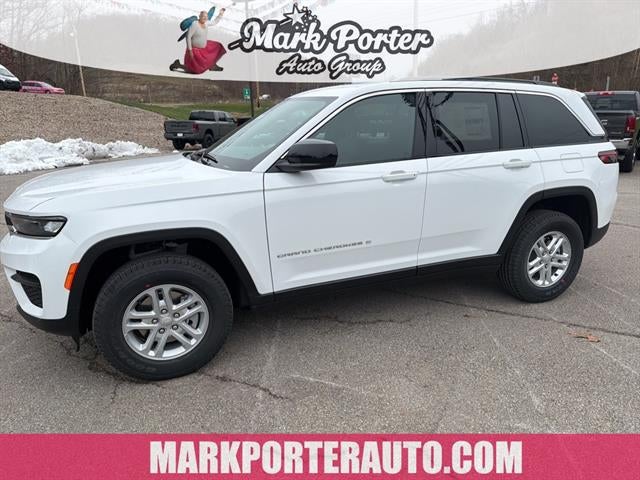 2025 Jeep Grand Cherokee GRAND CHEROKEE LAREDO 4X4