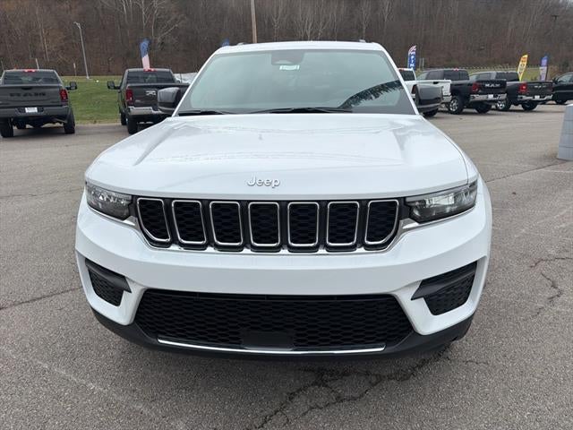 2025 Jeep Grand Cherokee GRAND CHEROKEE LAREDO 4X4