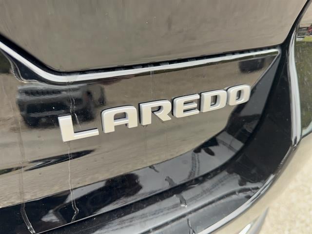 2027 Jeep Grand Cherokee GRAND CHEROKEE LAREDO 4X4