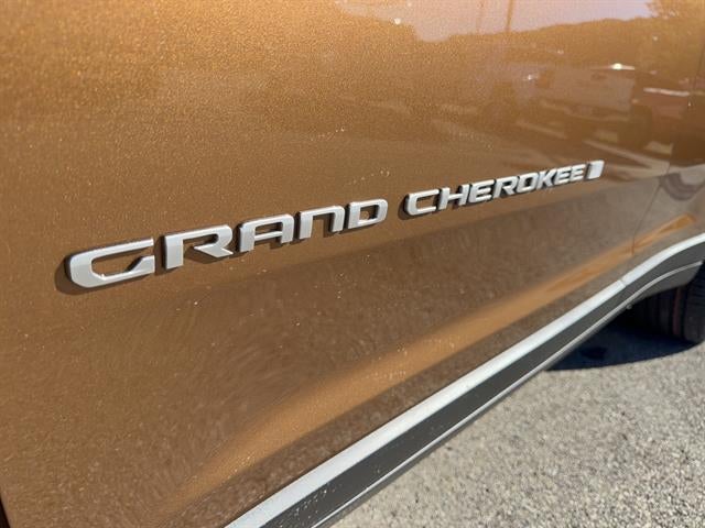 2027 Jeep Grand Cherokee GRAND CHEROKEE LIMITED 4X4