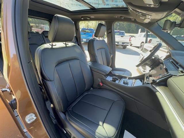 2027 Jeep Grand Cherokee GRAND CHEROKEE LIMITED 4X4