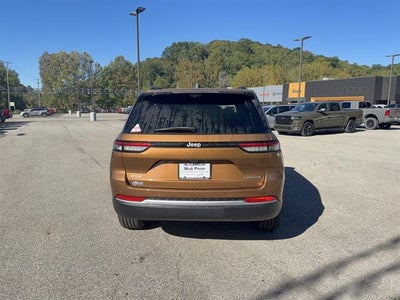 2027 Jeep Grand Cherokee GRAND CHEROKEE LIMITED 4X4