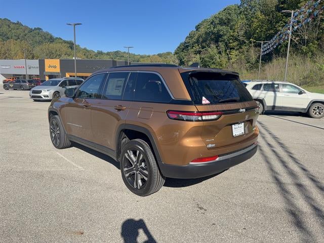 2027 Jeep Grand Cherokee GRAND CHEROKEE LIMITED 4X4