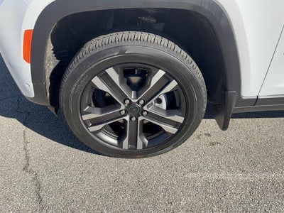 2027 Jeep Grand Cherokee GRAND CHEROKEE LIMITED 4X4