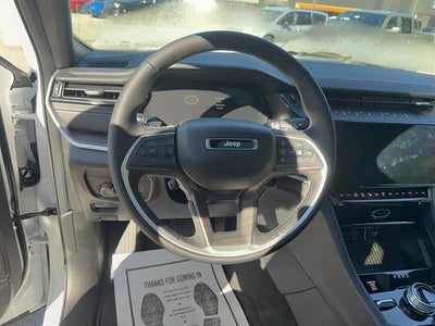 2027 Jeep Grand Cherokee GRAND CHEROKEE LIMITED 4X4