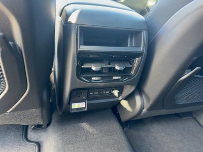 2027 Jeep Grand Cherokee GRAND CHEROKEE LIMITED 4X4