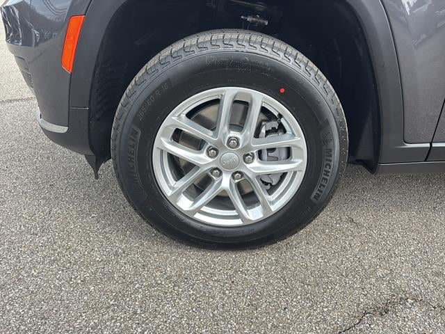 2026 Jeep Grand Cherokee GRAND CHEROKEE L LAREDO X 4X4