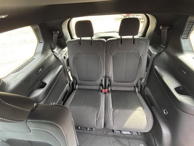 2026 Jeep Grand Cherokee GRAND CHEROKEE L LAREDO X 4X4