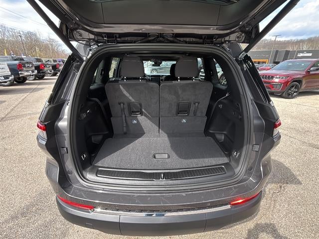 2026 Jeep Grand Cherokee GRAND CHEROKEE L LAREDO X 4X4