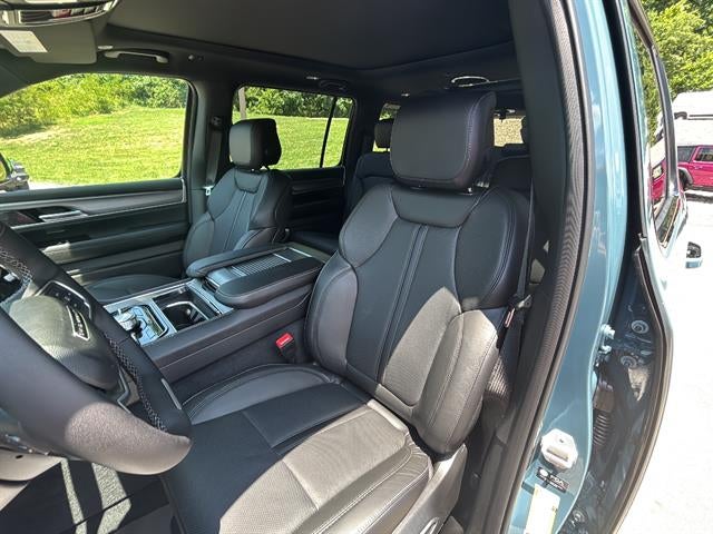2026 Jeep Grand Wagoneer GRAND WAGONEER UPLAND 4X4