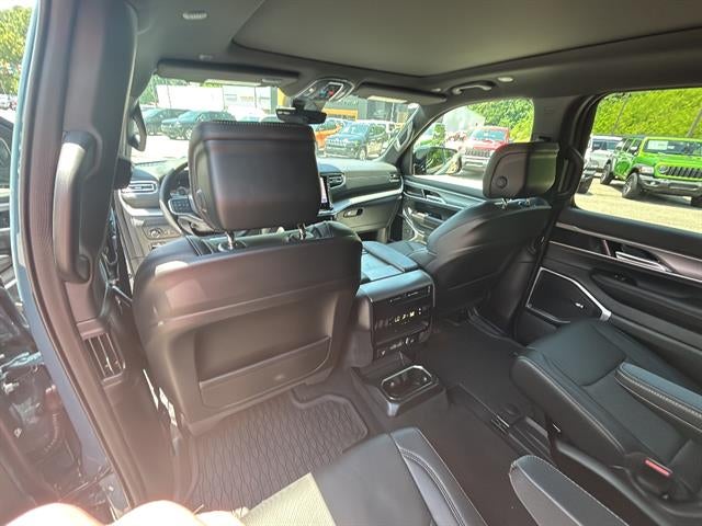 2026 Jeep Grand Wagoneer GRAND WAGONEER UPLAND 4X4