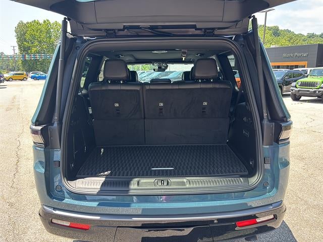 2026 Jeep Grand Wagoneer GRAND WAGONEER UPLAND 4X4