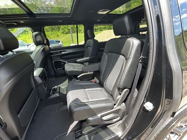 2026 Jeep Grand Wagoneer GRAND WAGONEER LIMITED ALTITUDE 4X4