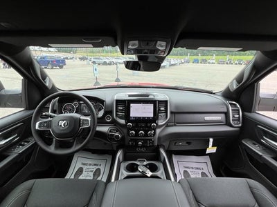 2025 RAM Ram 1500 RAM 1500 BIG HORN CREW CAB 4X4 5'7' BOX