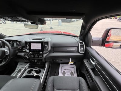 2025 RAM Ram 1500 RAM 1500 BIG HORN CREW CAB 4X4 5'7' BOX