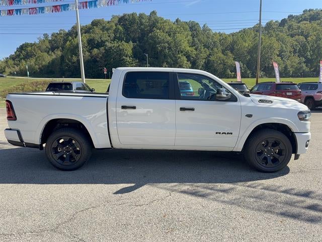 2027 RAM Ram 1500 RAM 1500 BIG HORN CREW CAB 4X4 5'7' BOX