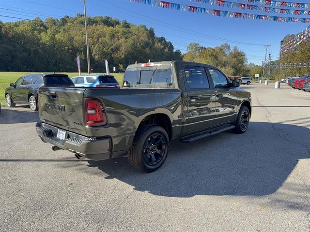 2027 RAM Ram 1500 RAM 1500 EXPRESS CREW CAB 4X4 5'7' BOX