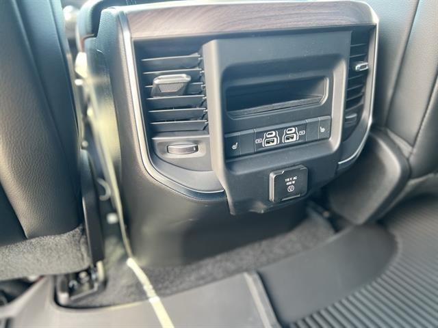 2025 RAM Ram 1500 RAM 1500 LARAMIE CREW CAB 4X4 5'7' BOX