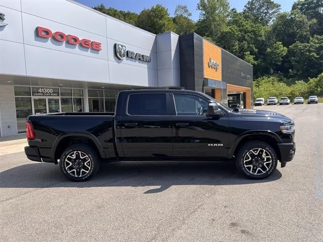 2025 RAM Ram 1500 RAM 1500 LARAMIE CREW CAB 4X4 5'7' BOX