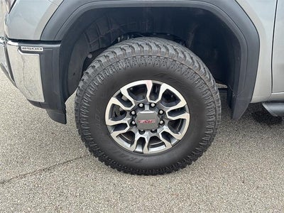 2025 GMC Sierra 2500HD 4WD Crew Cab Standard Bed SLT