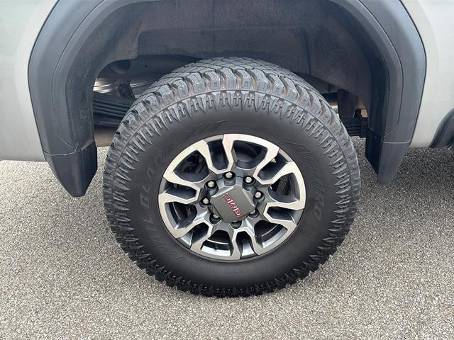 2025 GMC Sierra 2500HD 4WD Crew Cab Standard Bed SLT