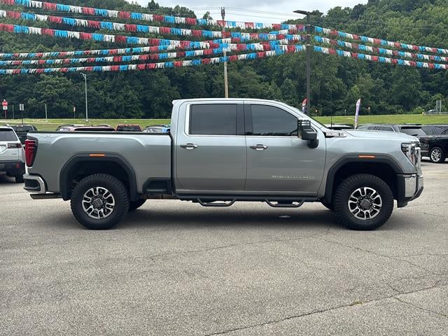 2025 GMC Sierra 2500HD 4WD Crew Cab Standard Bed SLT