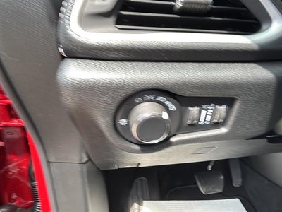 2027 Chrysler Pacifica PACIFICA SELECT AWD
