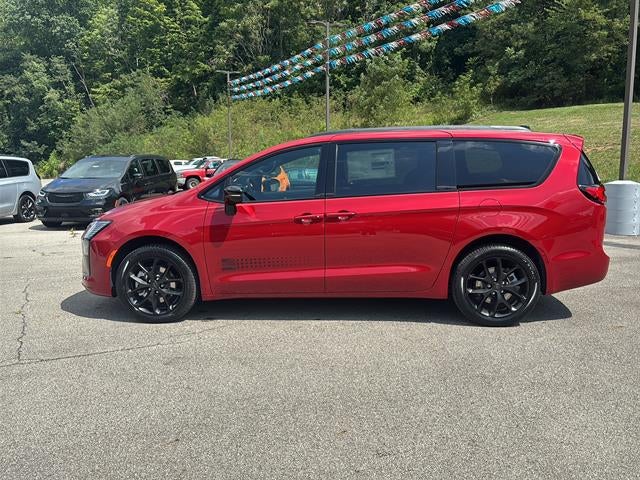 2027 Chrysler Pacifica PACIFICA SELECT AWD