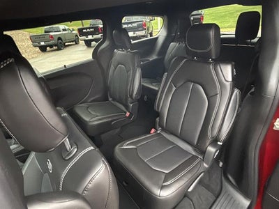 2026 Chrysler Pacifica PACIFICA SELECT AWD