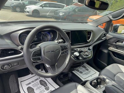 2026 Chrysler Pacifica PACIFICA SELECT AWD