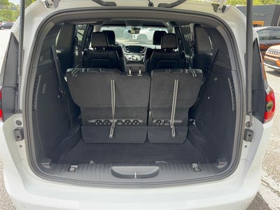 2026 Chrysler Pacifica PACIFICA SELECT AWD