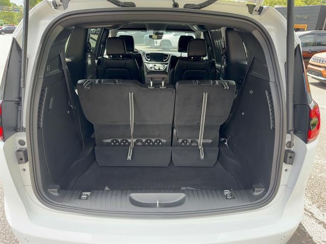 2026 Chrysler Pacifica PACIFICA SELECT AWD