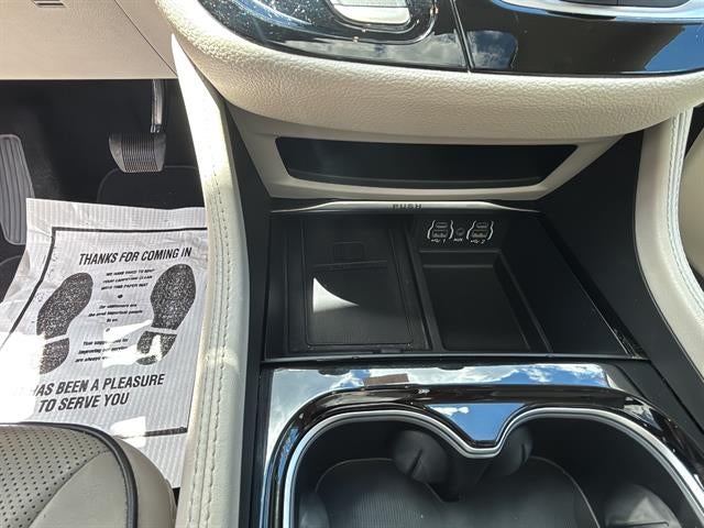 2021 Chrysler Pacifica Limited AWD