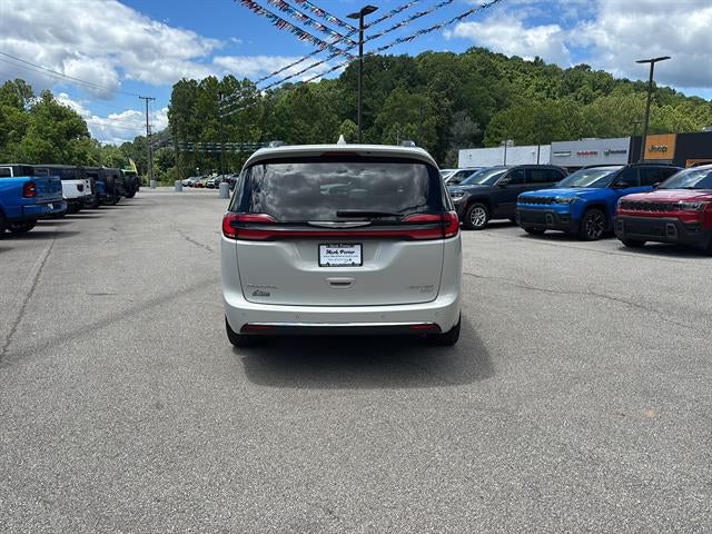 2021 Chrysler Pacifica Limited AWD