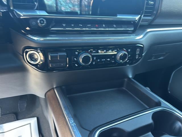 2024 Chevrolet Silverado 2500HD 4WD Crew Cab Standard Bed High Country
