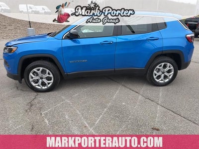 2026 Jeep Compass COMPASS LATITUDE 4X4