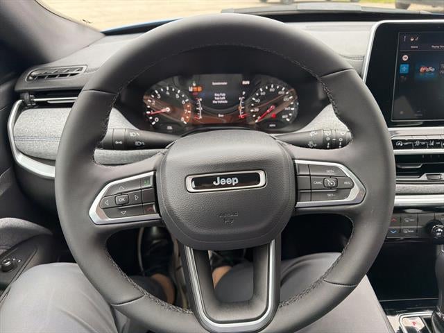 2026 Jeep Compass COMPASS LATITUDE 4X4