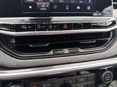 2026 Jeep Compass COMPASS LATITUDE 4X4