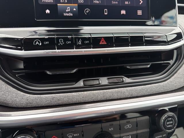 2026 Jeep Compass COMPASS LATITUDE 4X4