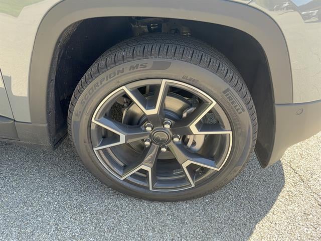 2026 Jeep Cherokee CHEROKEE OVERLAND 4X4