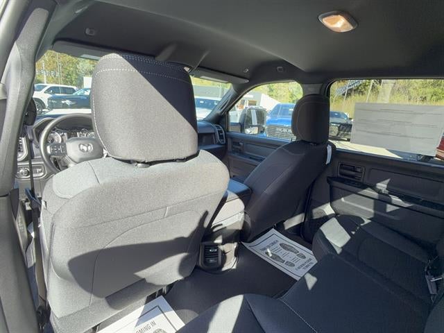 2027 RAM Ram 2500 RAM 2500 BLACK EXPRESS CREW CAB 4X4 6'4' BOX