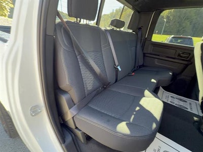 2027 RAM Ram 2500 RAM 2500 BLACK EXPRESS CREW CAB 4X4 6'4' BOX