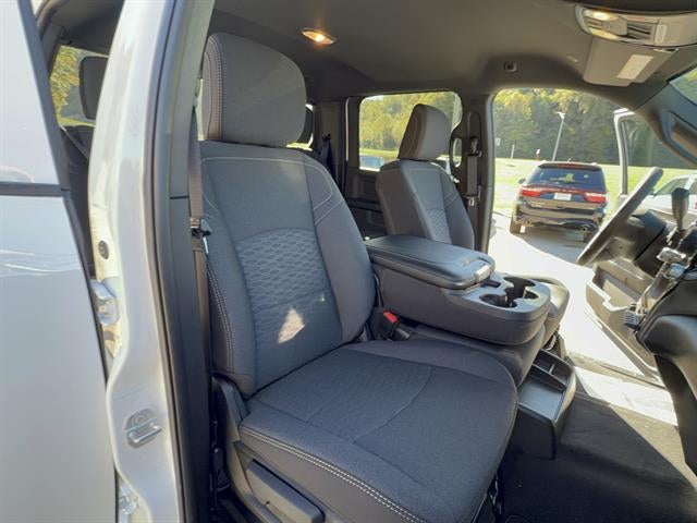 2027 RAM Ram 2500 RAM 2500 BLACK EXPRESS CREW CAB 4X4 6'4' BOX