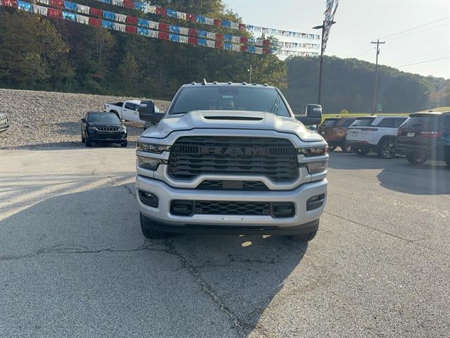 2027 RAM Ram 2500 RAM 2500 BLACK EXPRESS CREW CAB 4X4 6'4' BOX